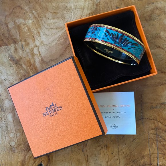 AUTHENTIC HERMES Feather Motif Enamel Brazil Bangle - No Longer Produced 65mm - Picture 2 of 7